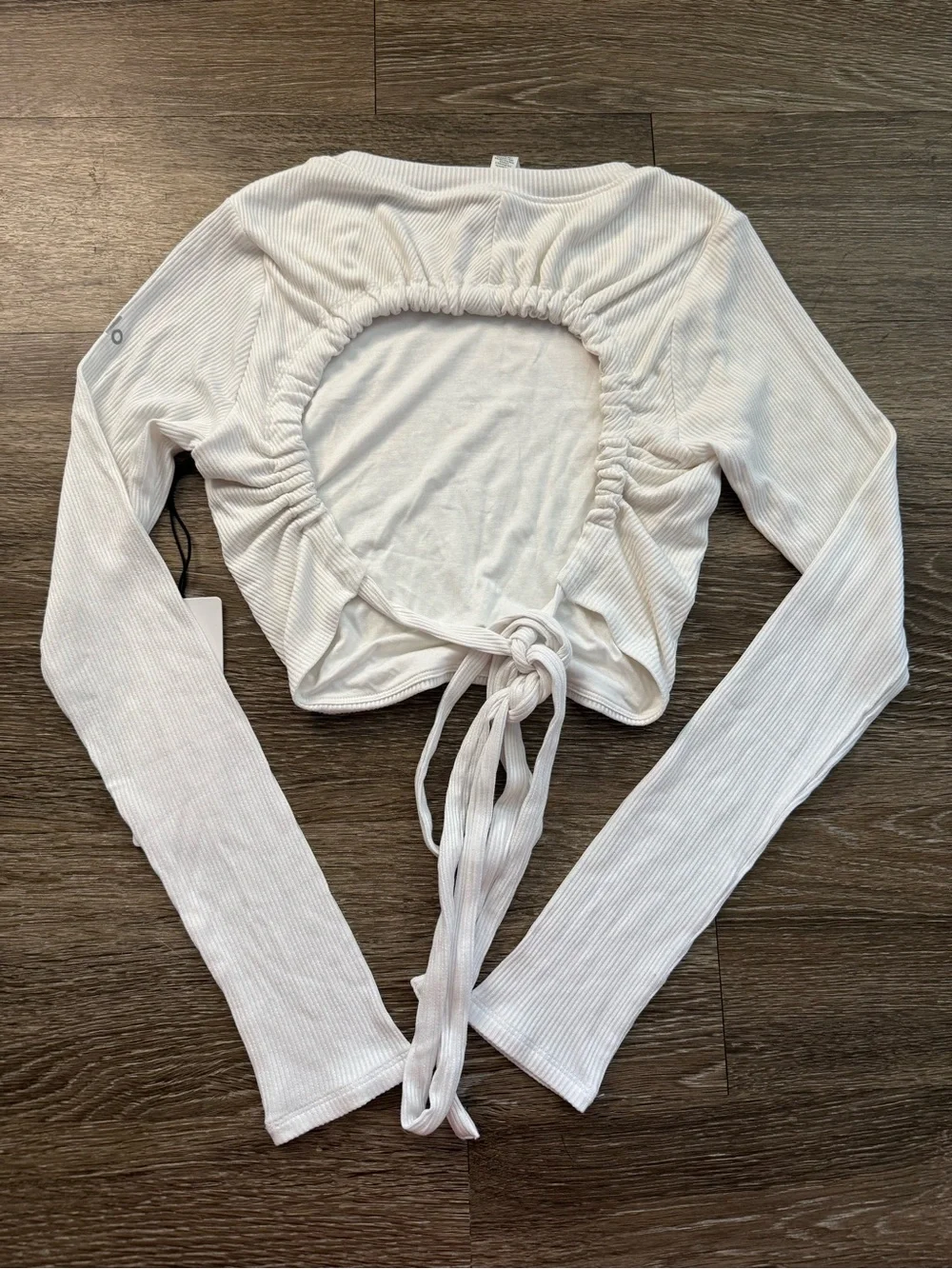 NWT Alo Yoga Ribbed Manifest Long Sleeve White